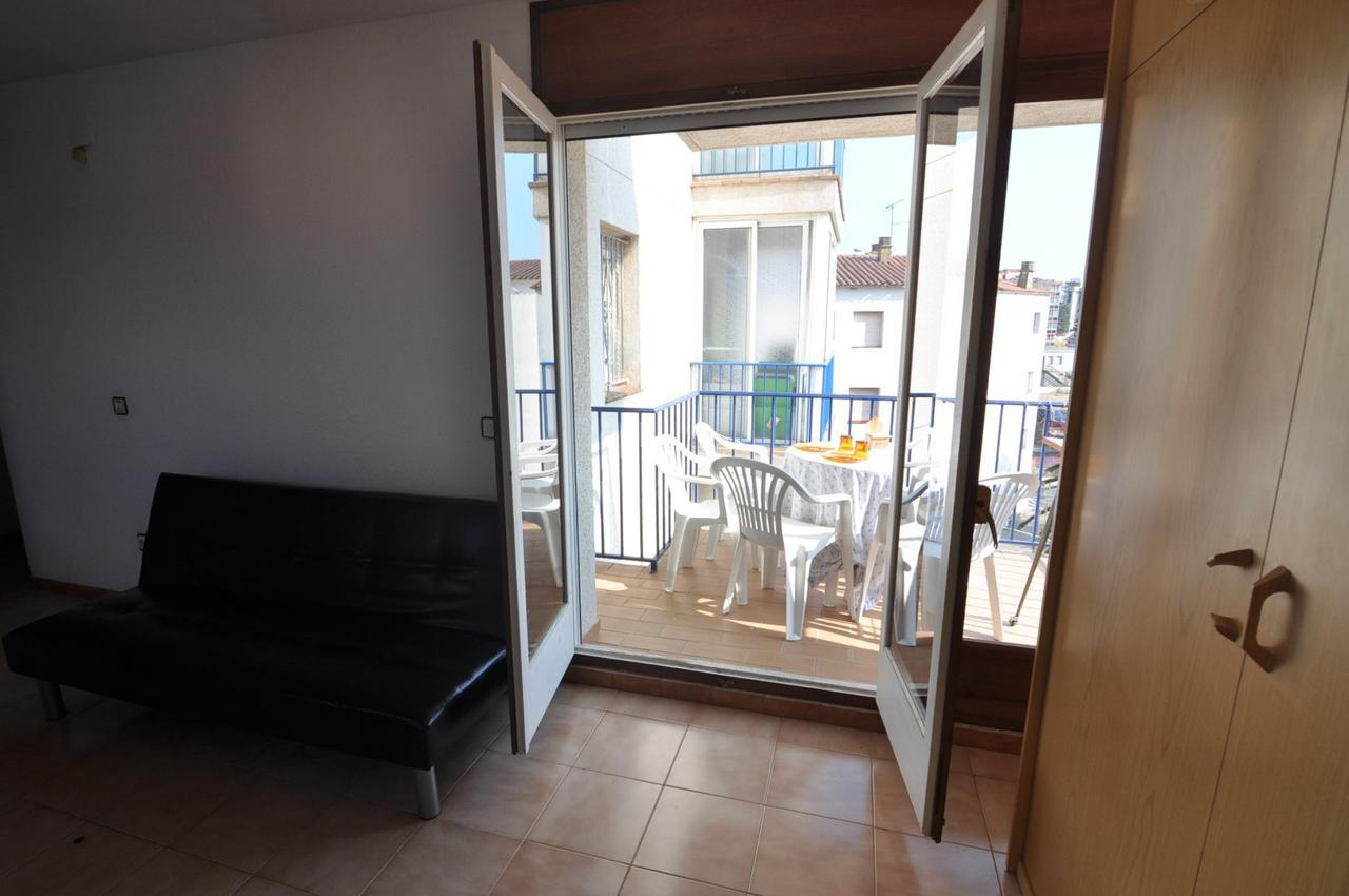 Rnet - Sol Y Playa Roses Apartment Luaran gambar